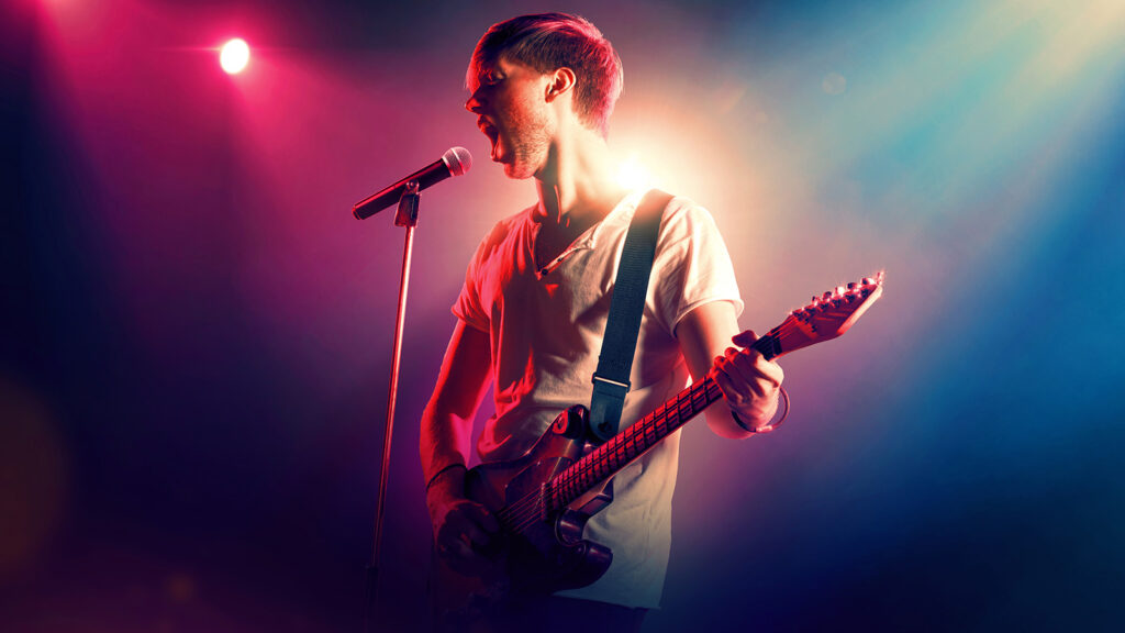 Watch Louis Tomlinson Stage Desert Concert in ‘Walls’ Video